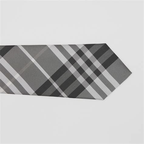 light grey burberry tie